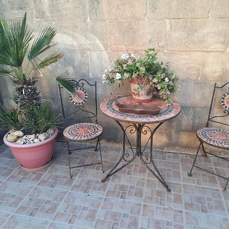 Oda ve Kahvaltı Farmhouse Zebbug *